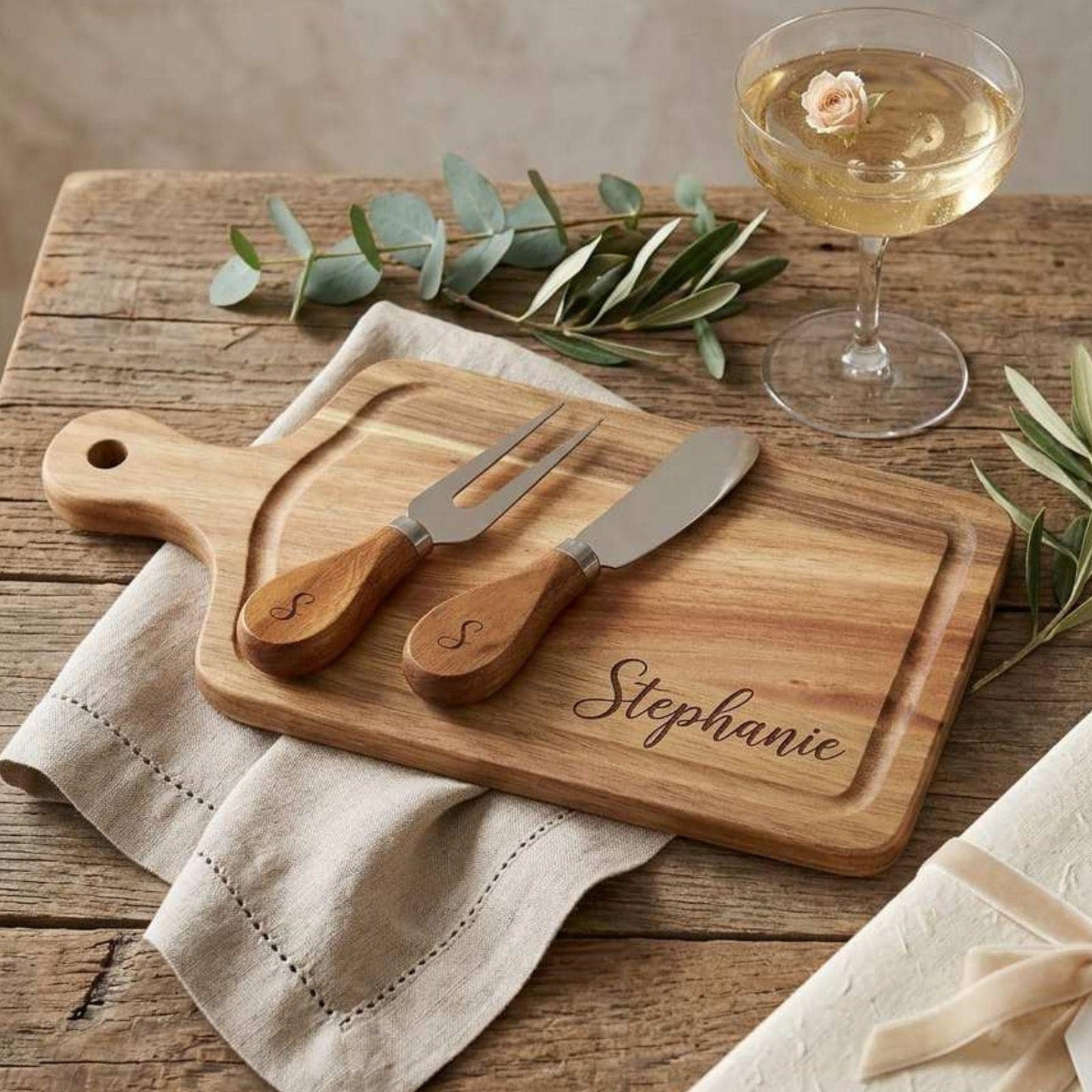 Mini Charcuterie Board – Personalized Wedding Favor with Cheese Knife and Fork Set